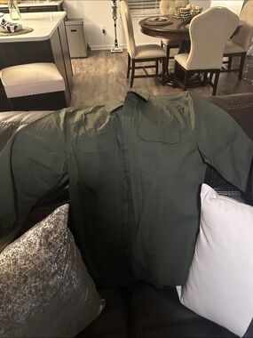 Never worn
